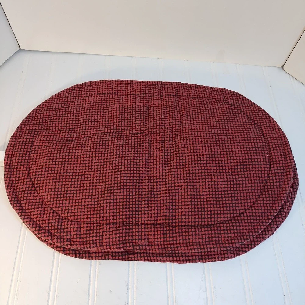 Set of 4 VTG Apple Quilted Placemats Farmhouse Cottagecore Country Style Oval